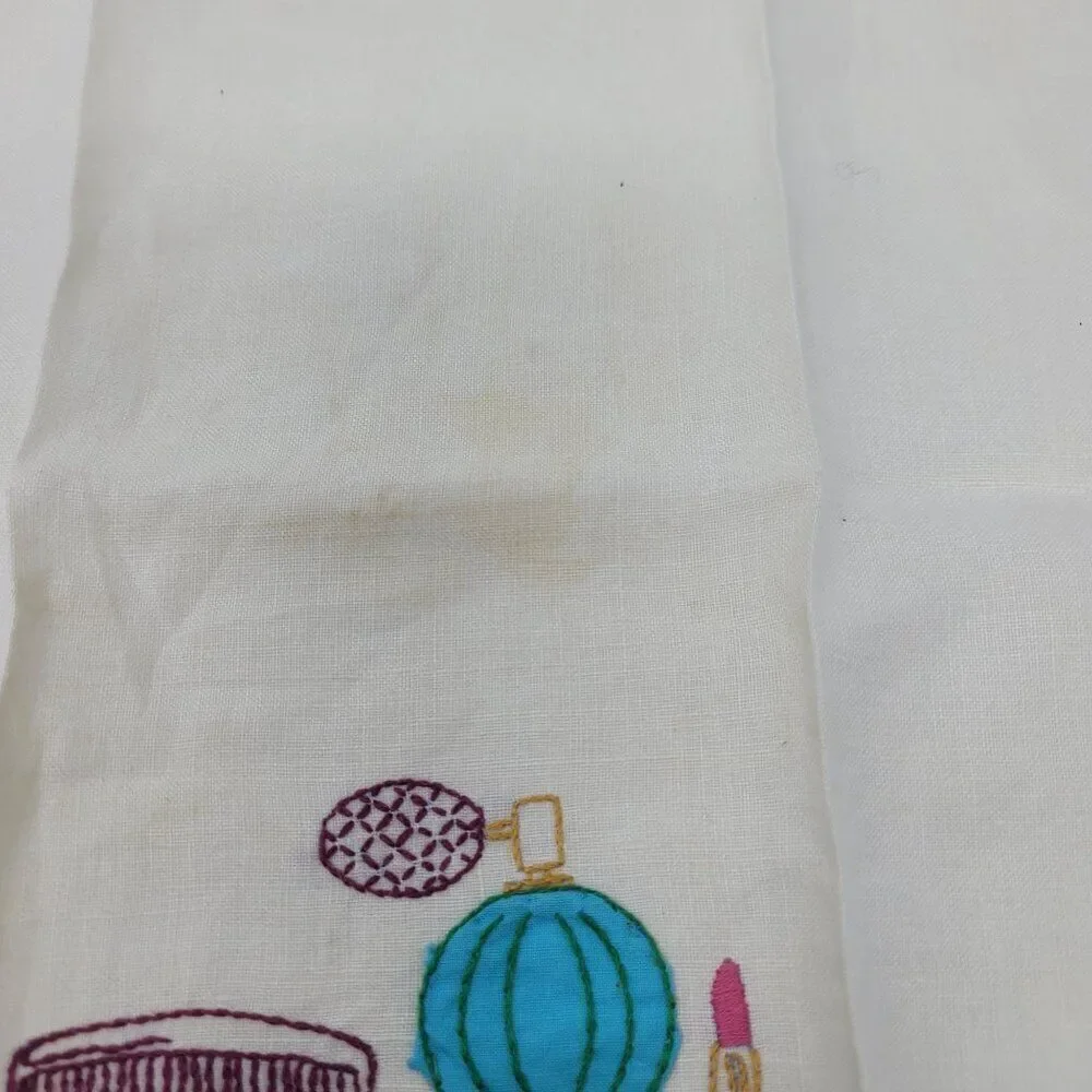 Vtg 60s Embroidered Linen Hand Towel Set Kitschy Vanity‎ Bathroom Prop Display